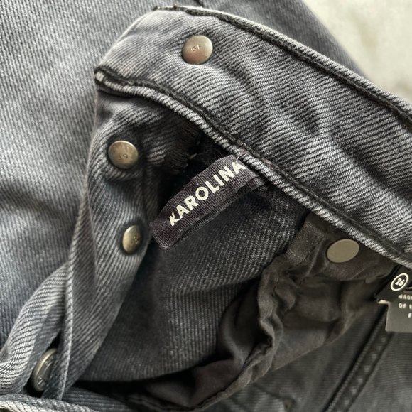 GRLFRND Karolina Jeans with Distressed Knee - Picture 6 of 13